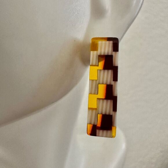 Nat + Noor checkered pattern earrings - Picture 5 of 9